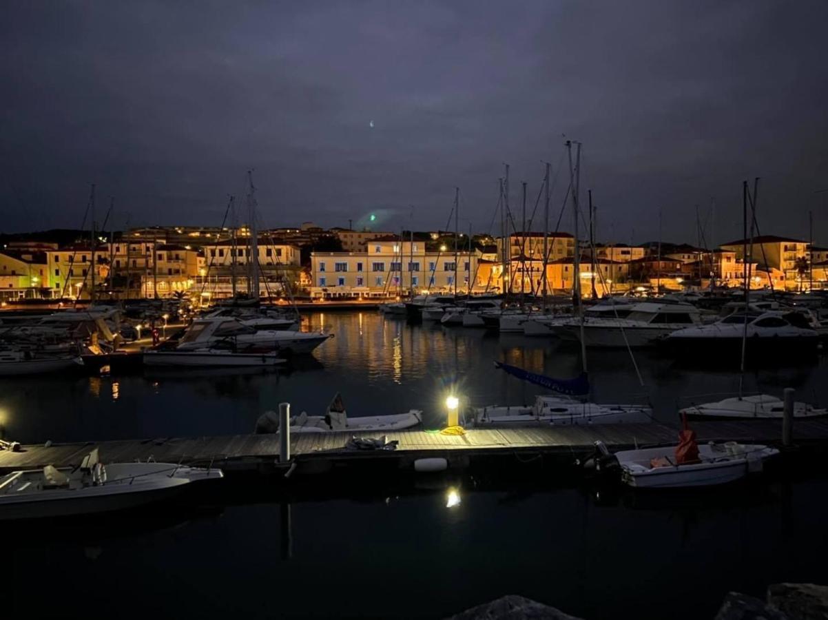 Valeria San Vincenzo Apartment Eksteriør bilde